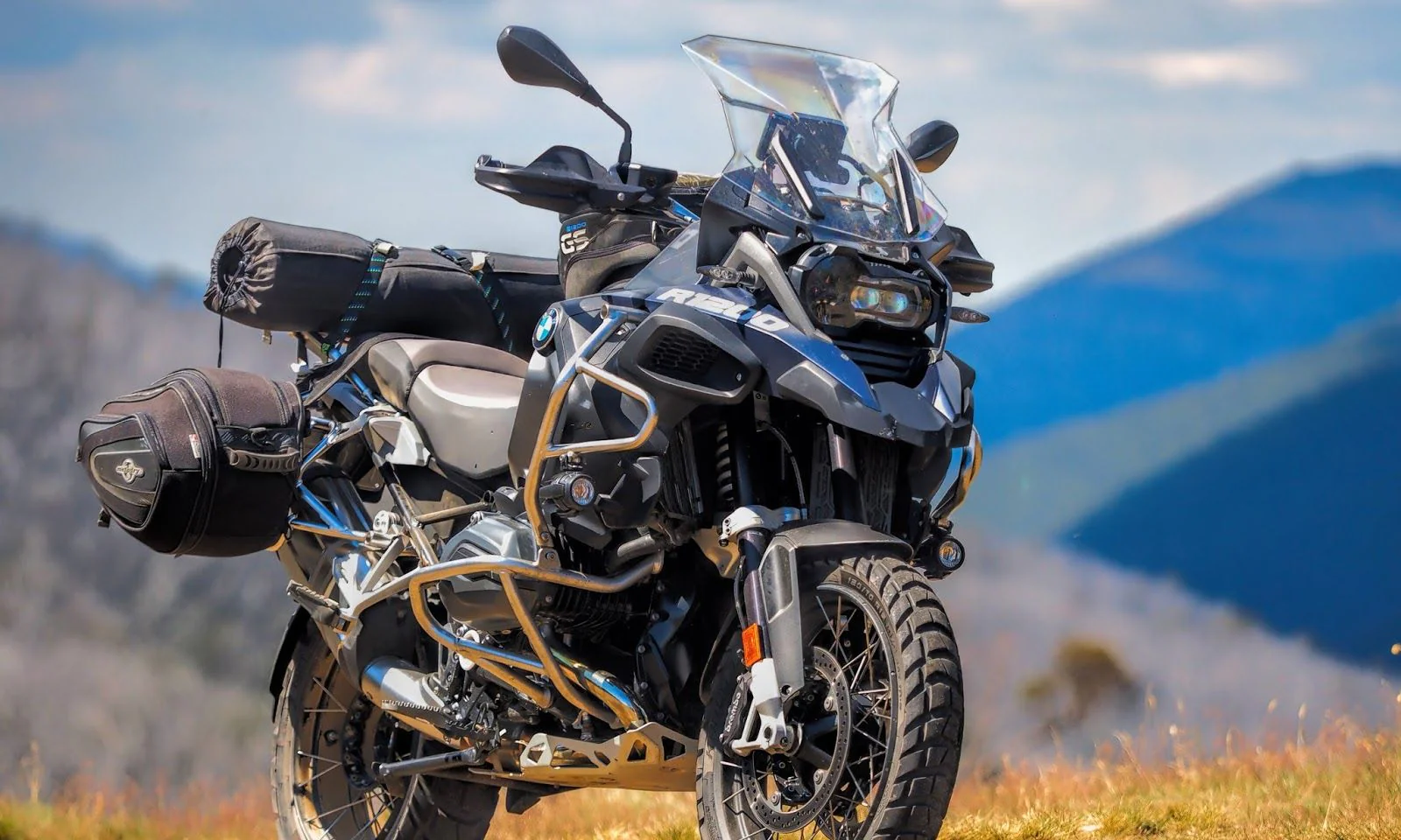 Gs-1200-adventure-1